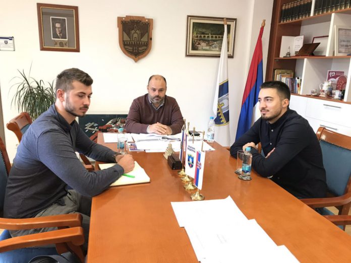 Вишеград Ђуревић представници У Вишеград Ђуревић представници У