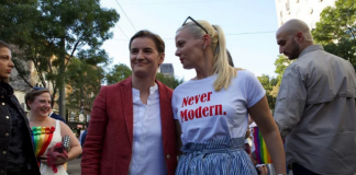 Screenshot 2019 09 15 Brnabić S Partnericom Prošetala Paradom Ponosa, Najavila Europride 2022 U Beogradu
