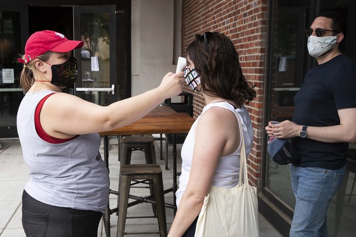Washington, Dc, Begins Lifting Some Coronavirus Restrictions By Allowing Outdoor Dining And Some Businesses To Reopen