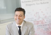 Aleksander Grunauer 3